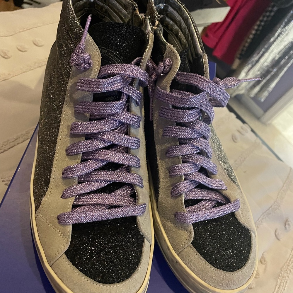 p448 black with purple and gray laces